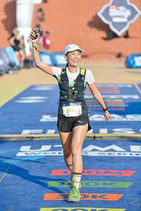 BIB: 2045
                            <button type="button" onclick="openModal(22760063)" class="btn btn-primary btn-sm float-right btn-popup" data-toggle="modal" data-target=".modal-high-quality">
                        <i class="fas fa-shopping-cart"></i> Add to Cart
                    </button>
                                            <button type="button" onclick="isThisMe(22760063, true)" class="btn btn-success btn-sm float-right btn-popup btn-isme hidden" data-toggle="tooltip" data-placement="bottom" title="นี่คือรูปของคุณใช่ไหม คลิกที่นี่เพื่อเอาเข้าอัลบั้ม">
                        <i class="fas fa-plus"></i> Add to album
                    </button>
                    <button type="button" onclick="isThisMe(22760063, false)" class="btn btn-warning btn-sm float-right btn-popup btn-isnotme hidden">
                        <i class="fas fa-ban"></i> Remove from album
                    </button>